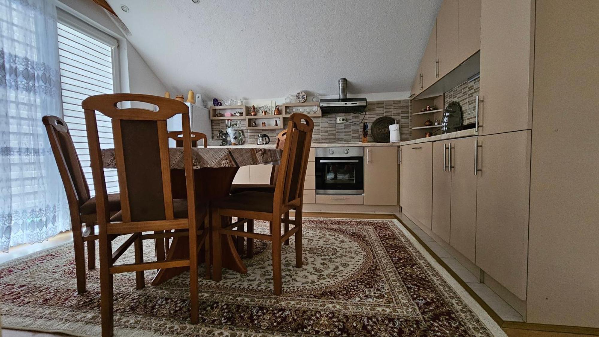 Apartment Ado *